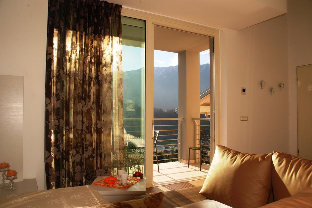 Apartamento Residenza Simona Mezzegra Habitación foto